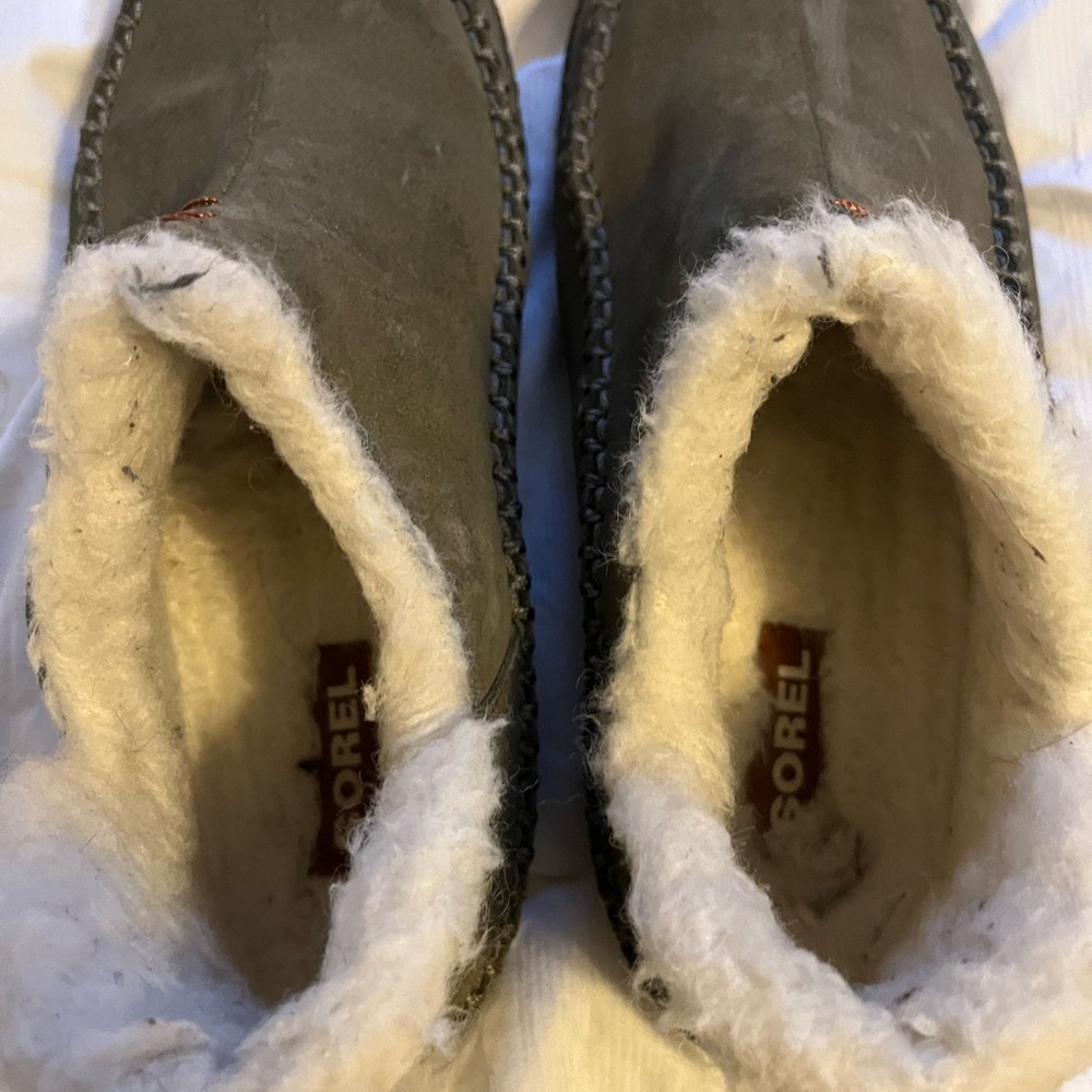 Men’s Sorel slippers